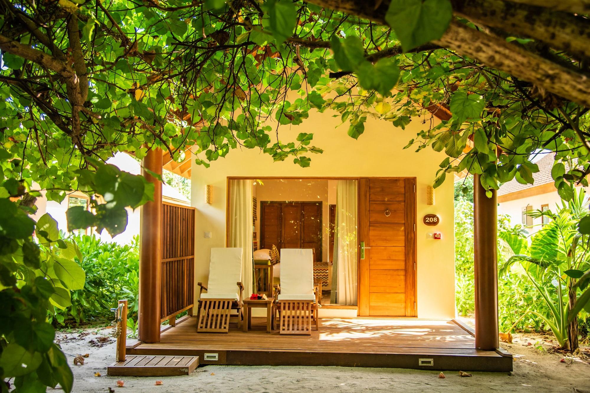Reethi Faru Resort - Stay 5 Nights Or More Between Aug-Sept 2025 & Enjoy A Free Sunset Cruise Meedhoo (Raa Atoll) Exterior foto